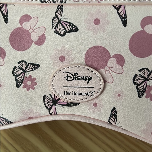 Minnie Mouse butterfly shoulder purse - Picture 3 of 5